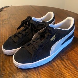 Puma Suede Tennis Shoes